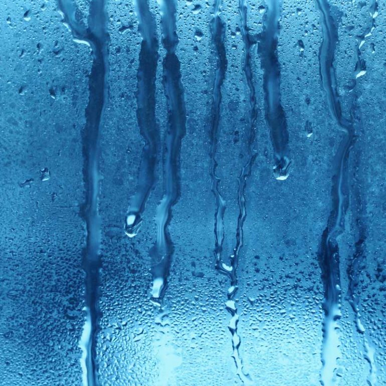 Perché-gli-infissi-trasudano-acqua